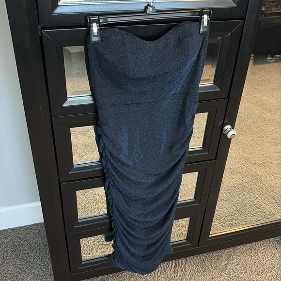 NWOT Xtraordinary Elegant Navy Blue Glitter Strapless Dress 3 Ruched midi - Picture 1 of 12